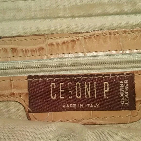 Vintage Tan Leather Clutch - Picture 2 of 4